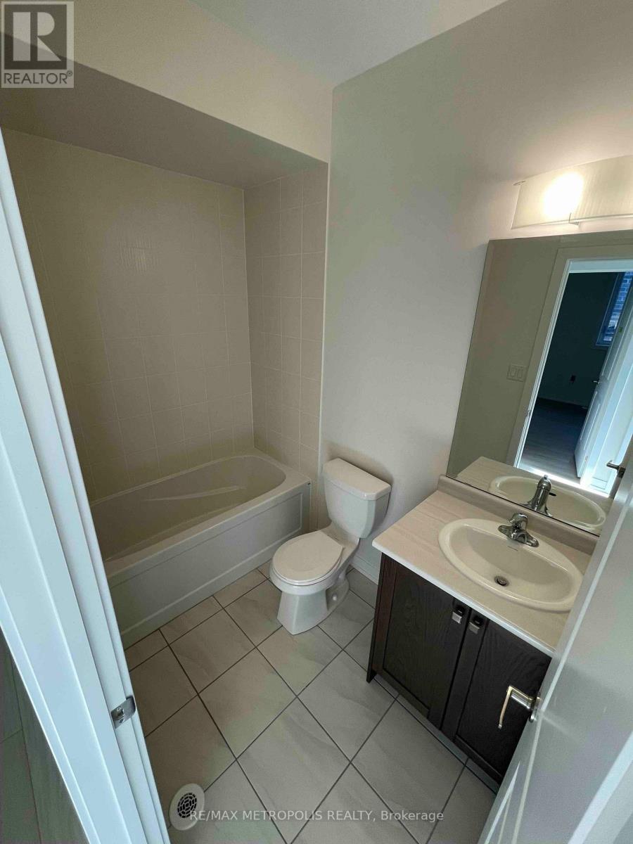 76 Riley Reed Lane, Richmond Hill, Ontario  L4S 1N5 - Photo 8 - N13013764