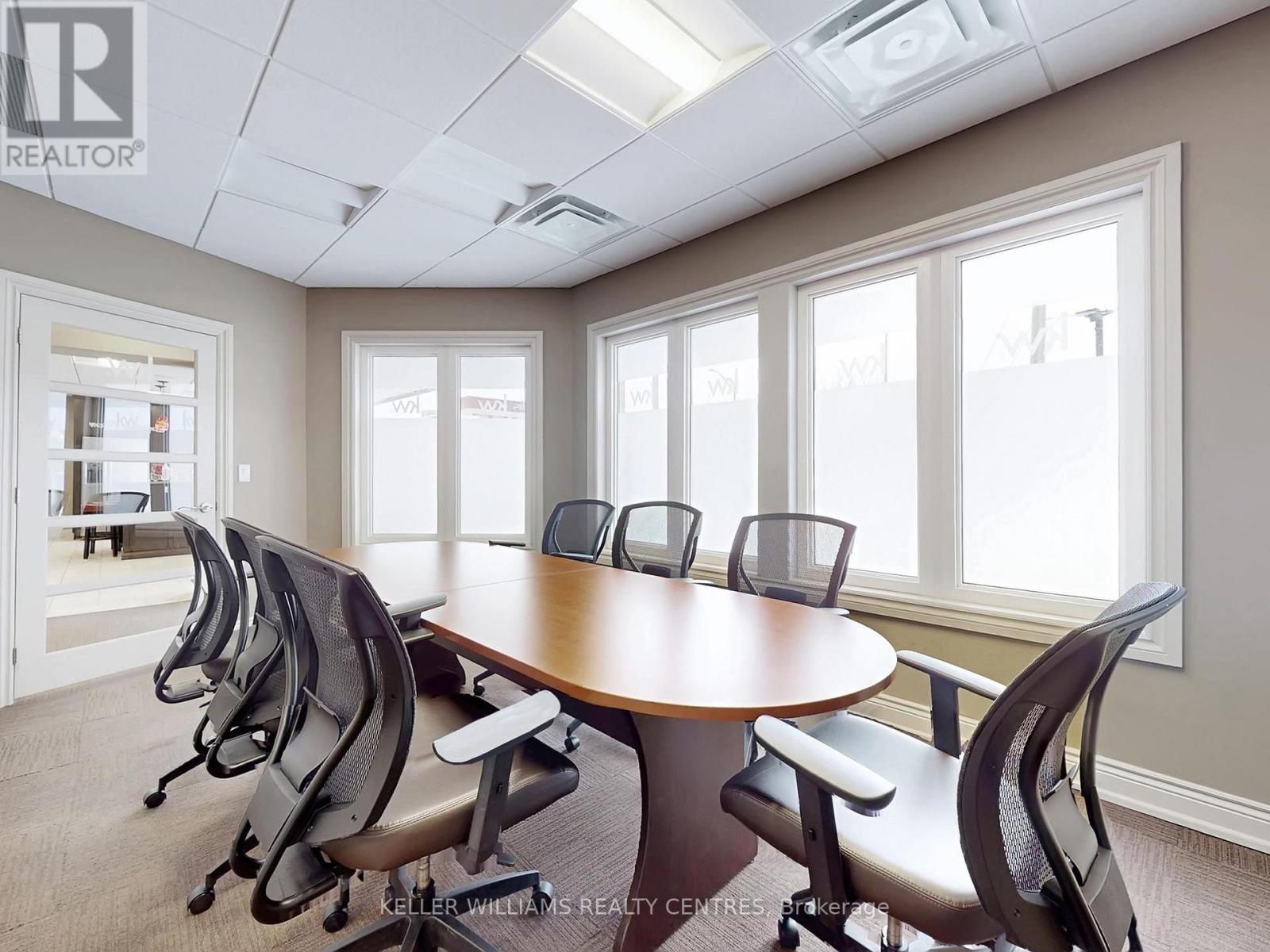 2c - 117 Wellington Street E, Aurora, Ontario  L4G 1H9 - Photo 11 - N13013794