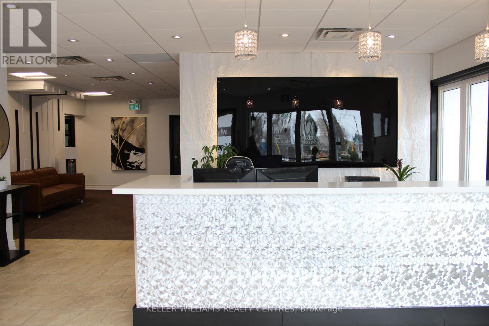 2c - 117 Wellington Street E, Aurora, Ontario  L4G 1H9 - Photo 4 - N13013794