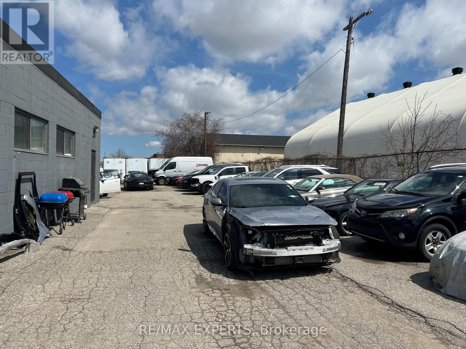 49 Costa Road, Vaughan, Ontario  L4K 1M9 - Photo 4 - N13013824