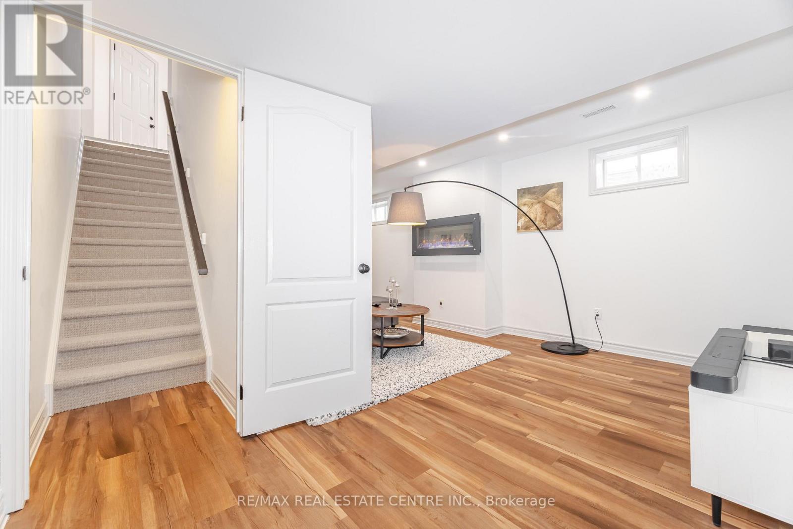 39 Stoneham Street, New Tecumseth, Ontario  L9R 2E6 - Photo 37 - N13013834