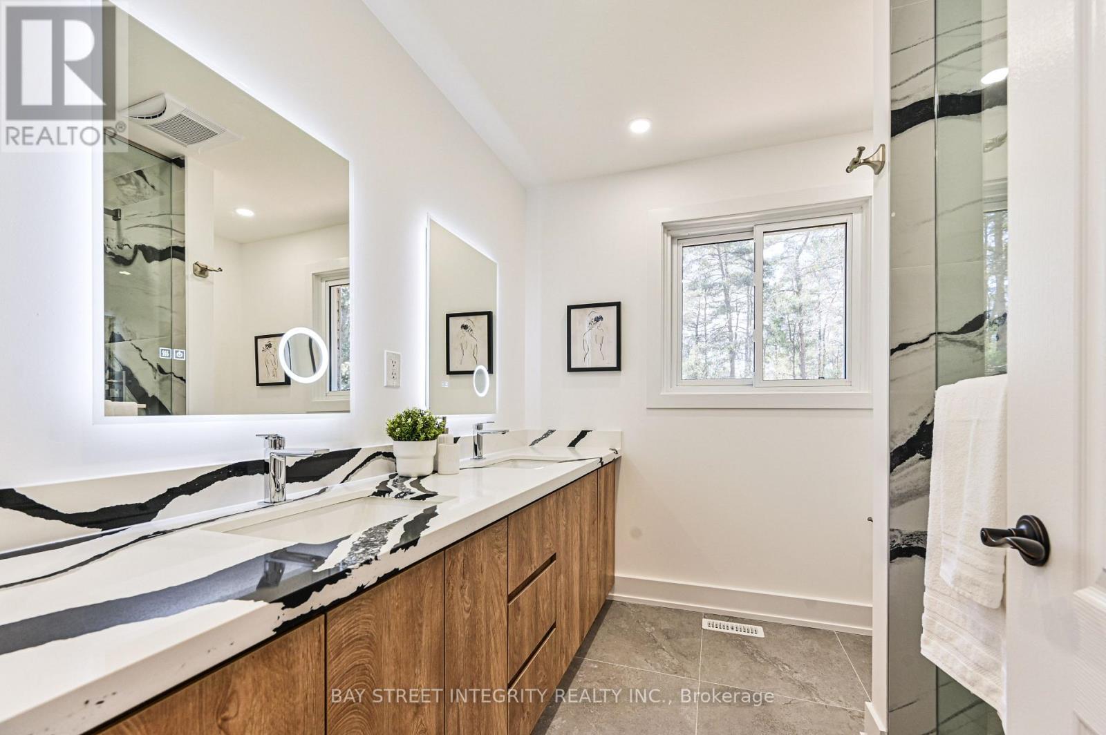 133 Coons Road, Richmond Hill, Ontario  L4E 2M9 - Photo 30 - N13013846