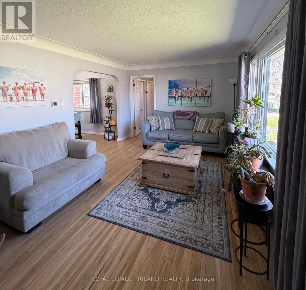 102 Steele Street, St. Thomas, Ontario  N5R 2Y5 - Photo 6 - X12825930