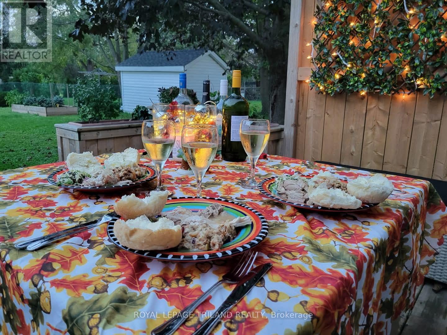 102 Steele Street, St. Thomas, Ontario  N5R 2Y5 - Photo 33 - X12825930