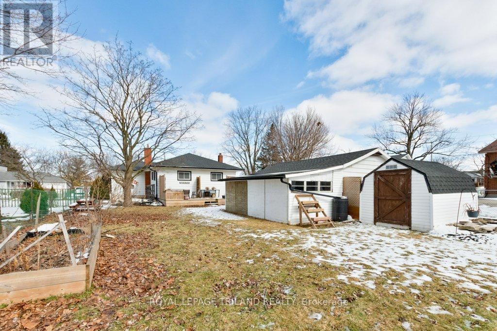 102 Steele Street, St. Thomas, Ontario  N5R 2Y5 - Photo 37 - X12825930