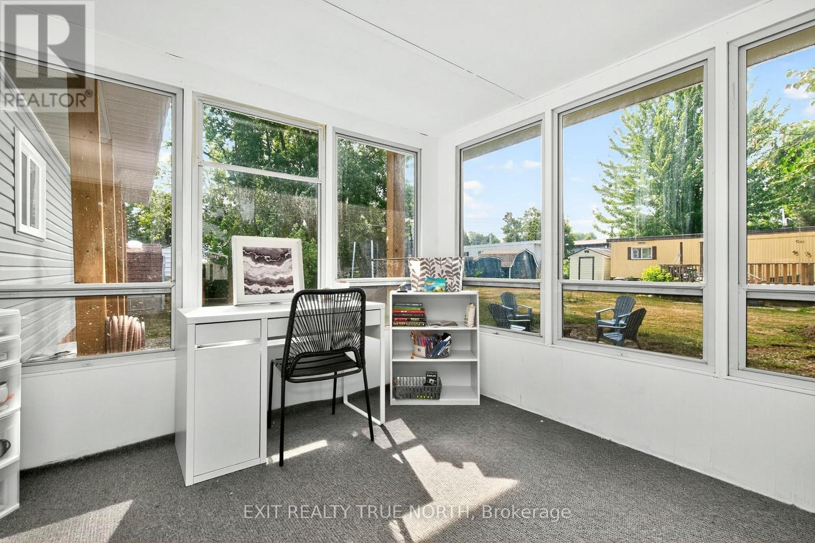 19 Vic's Road, Midland, Ontario  L4R 0B9 - Photo 14 - S13013734