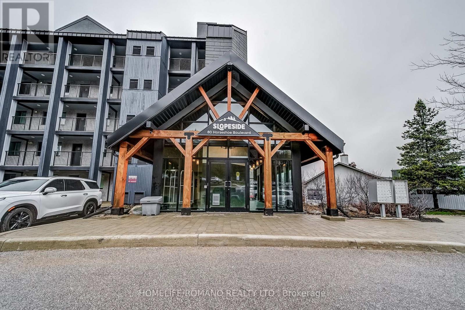 305 - 80 Horseshoe Boulevard, Oro-Medonte, Ontario  L4M 4Y8 - Photo 3 - S13013784