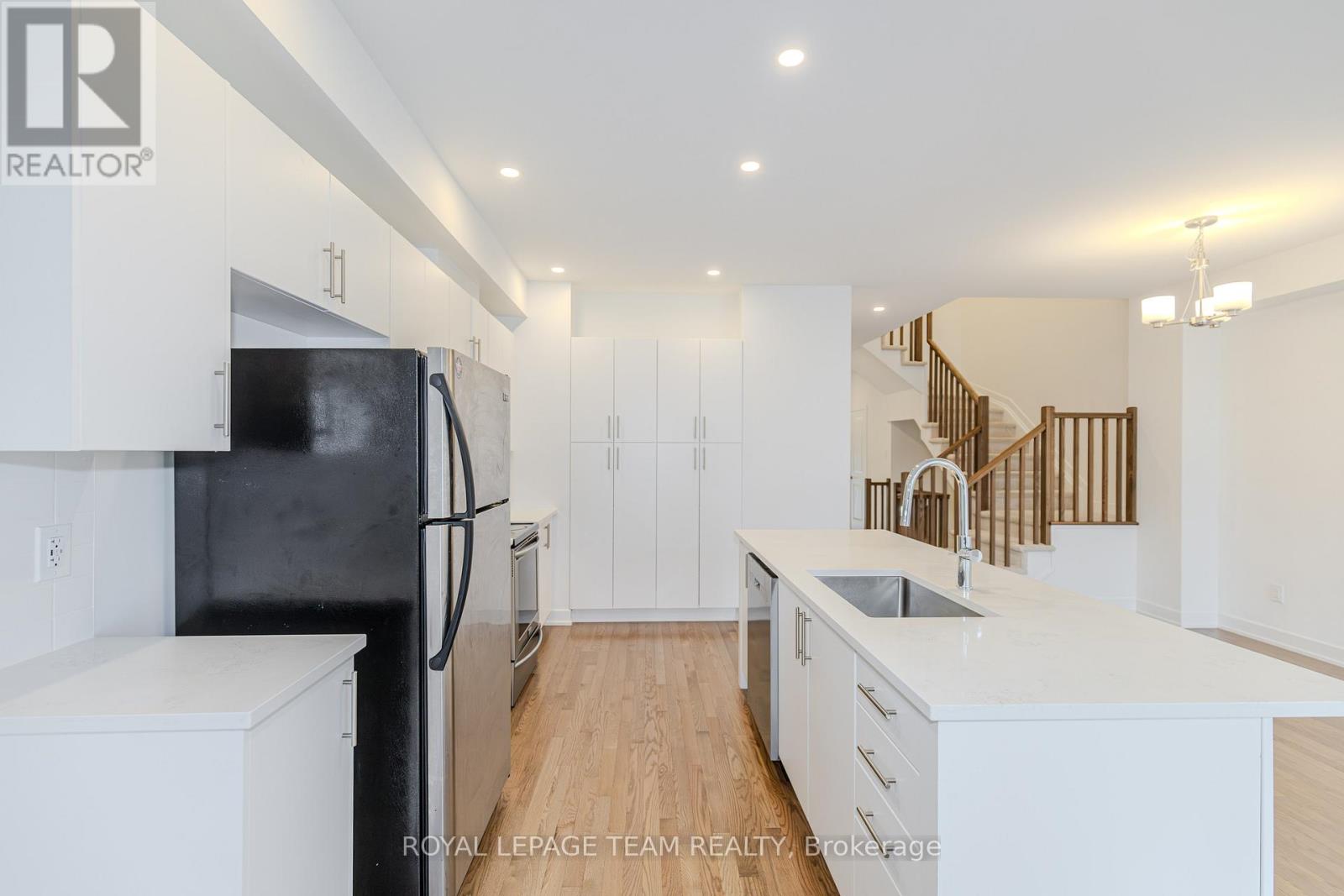 867 Anciano Crescent, Ottawa, Ontario  K2S 2R8 - Photo 17 - X12912326