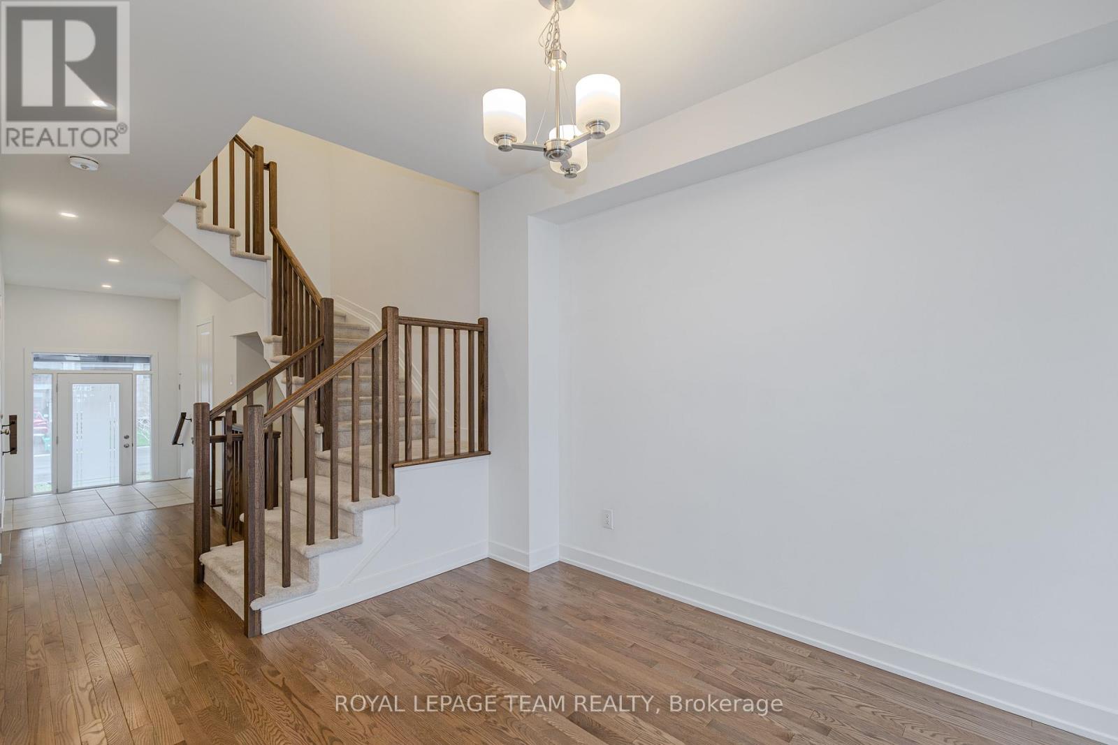 867 Anciano Crescent, Ottawa, Ontario  K2S 2R8 - Photo 12 - X12912326