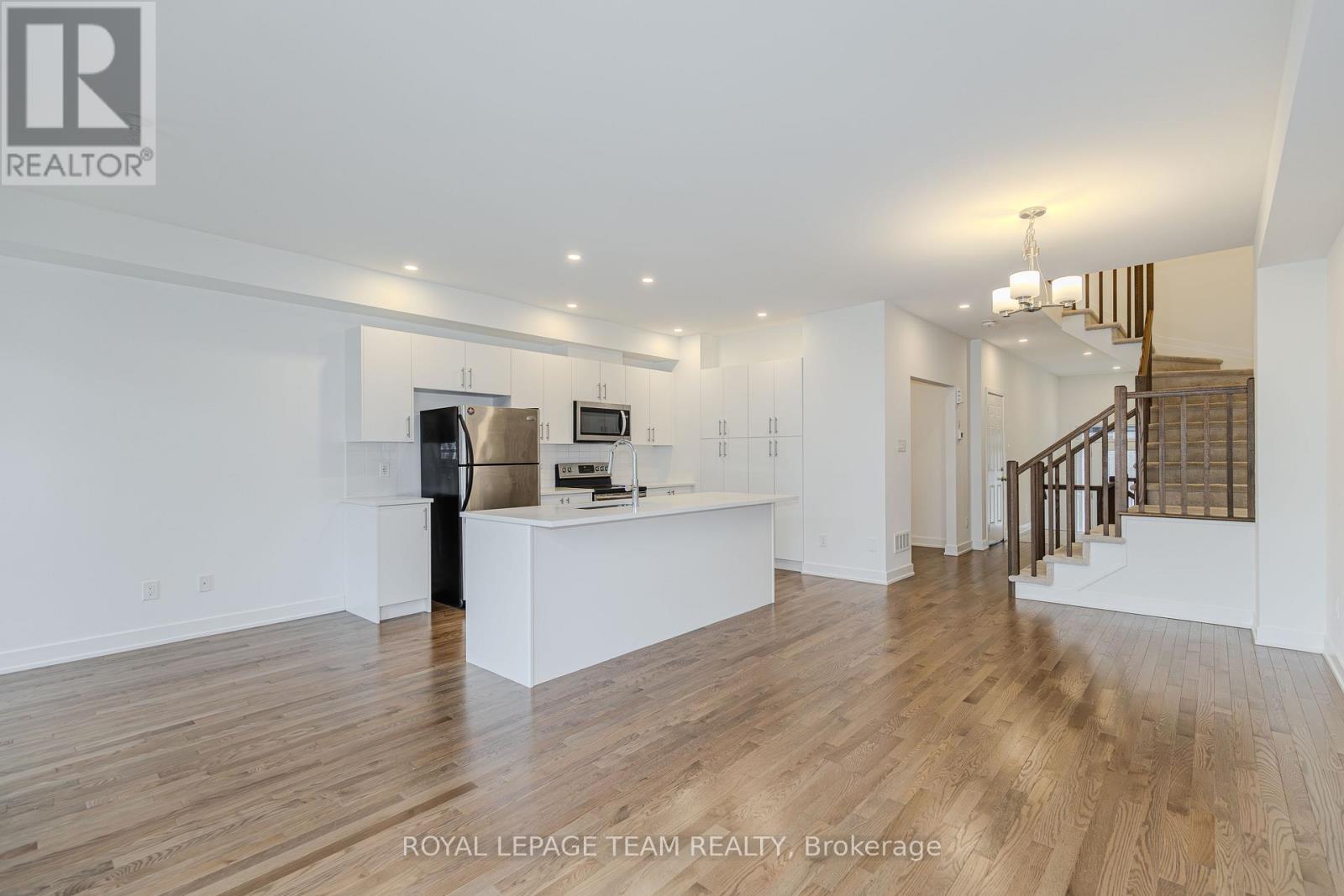 867 Anciano Crescent, Ottawa, Ontario  K2S 2R8 - Photo 25 - X12912326