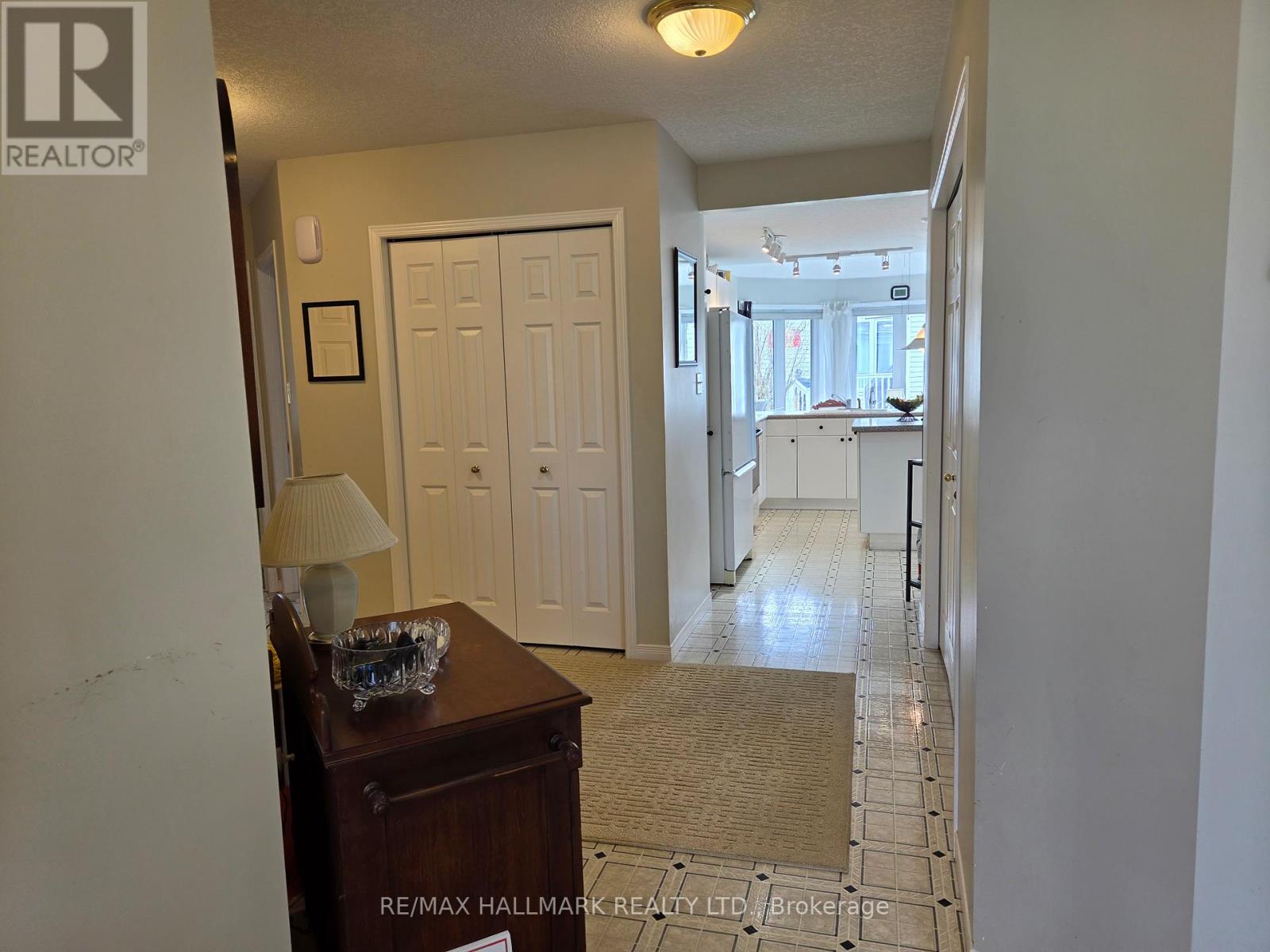 8 Greenfield Place, Wilmot, Ontario  N3A 2G6 - Photo 9 - X13012316