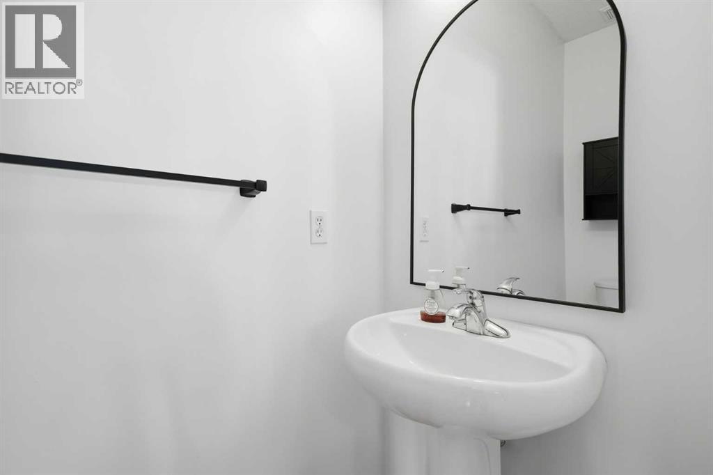 155 Cimarron Grove Circle, Okotoks, Alberta  T1S 2M1 - Photo 21 - A2274025