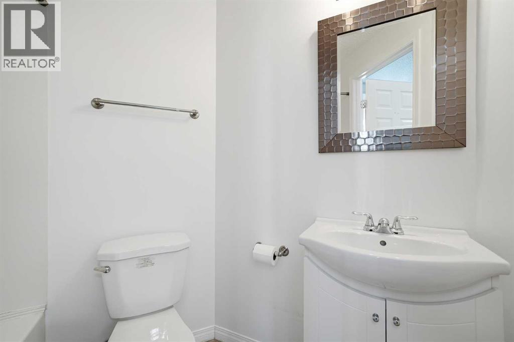 155 Cimarron Grove Circle, Okotoks, Alberta  T1S 2M1 - Photo 38 - A2274025