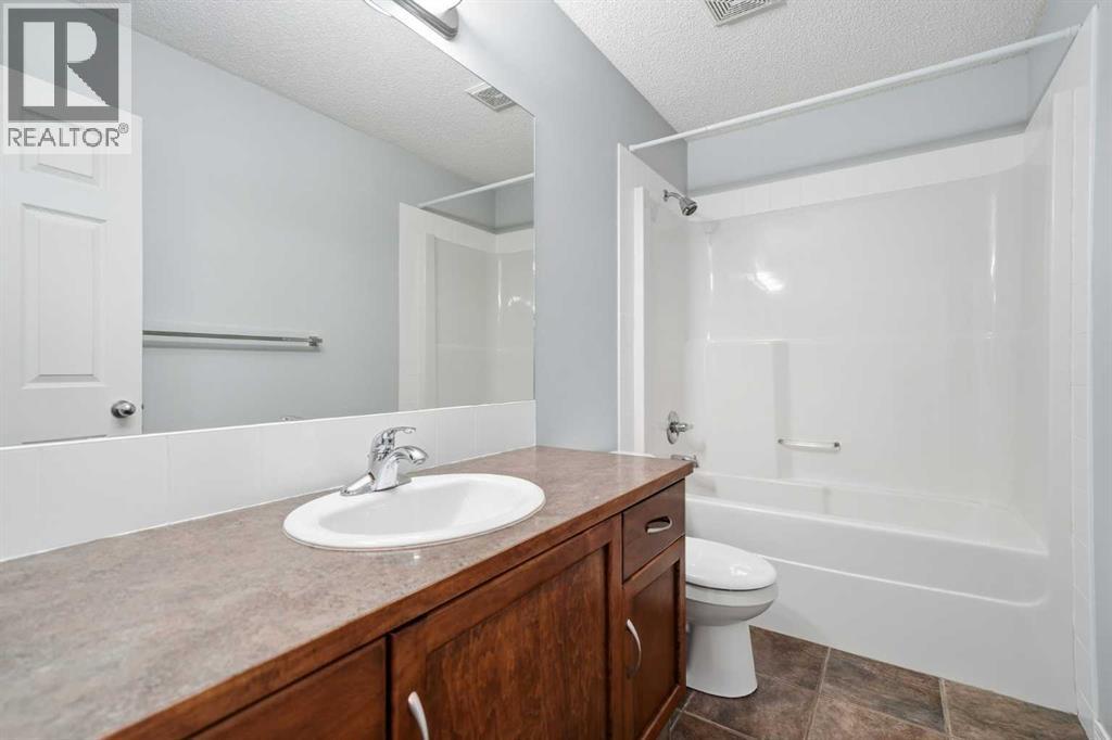 155 Cimarron Grove Circle, Okotoks, Alberta  T1S 2M1 - Photo 29 - A2274025