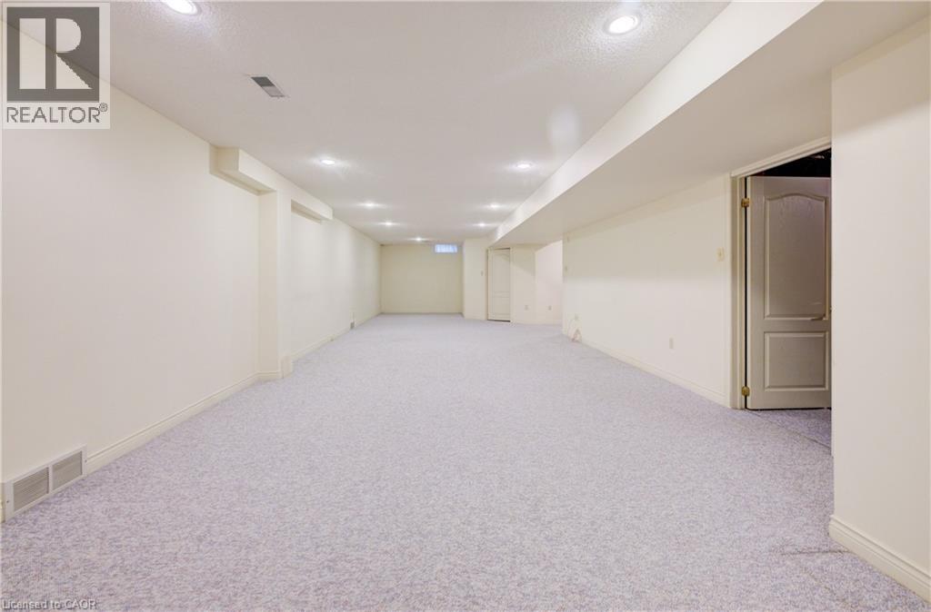 85 Beasley Crescent Unit# 19, Cambridge, Ontario  N1T 1P5 - Photo 39 - 40815103