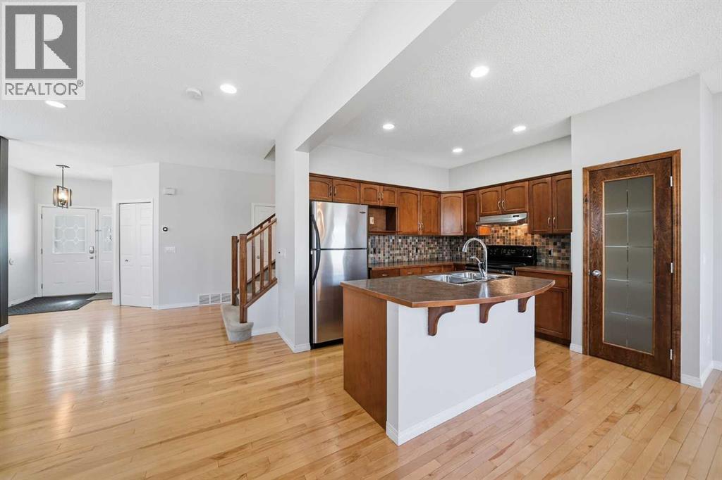 155 Cimarron Grove Circle, Okotoks, Alberta  T1S 2M1 - Photo 14 - A2274025