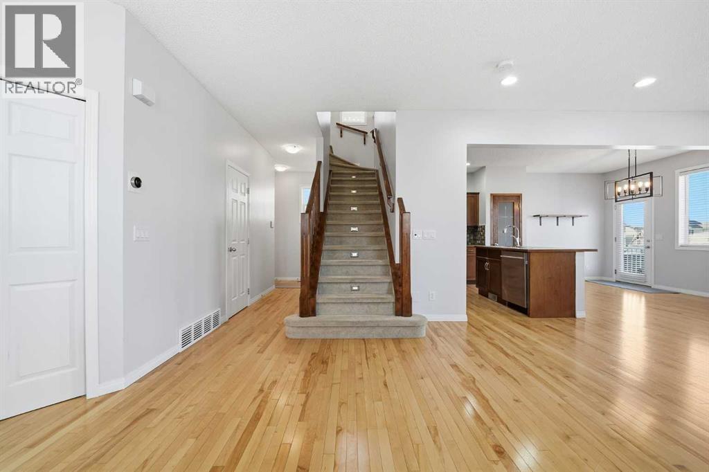 155 Cimarron Grove Circle, Okotoks, Alberta  T1S 2M1 - Photo 18 - A2274025