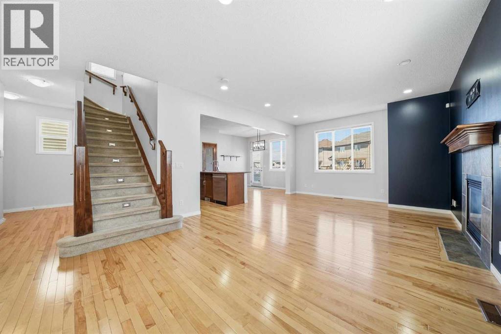 155 Cimarron Grove Circle, Okotoks, Alberta  T1S 2M1 - Photo 3 - A2274025