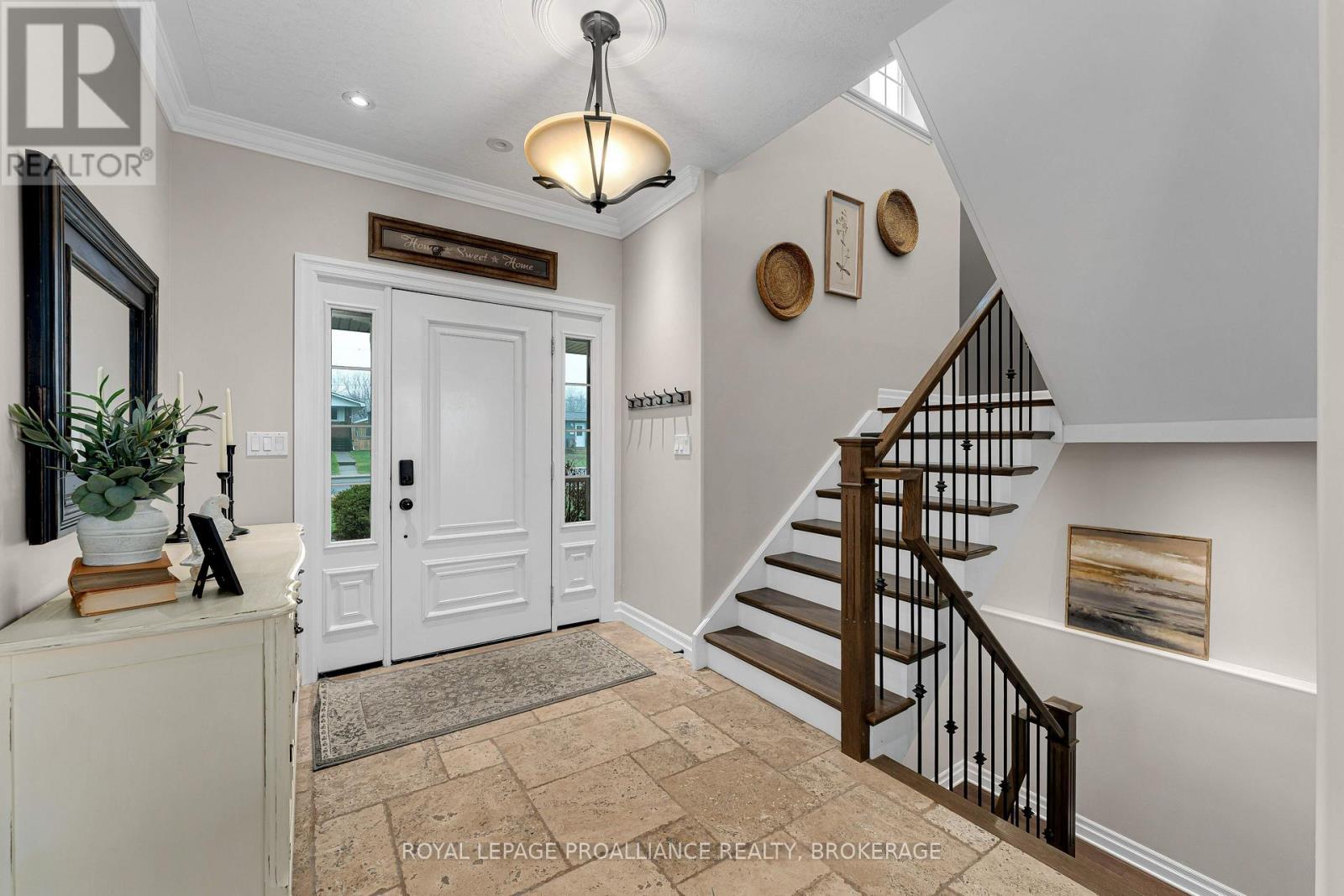 270 North Street, Gananoque, Ontario  K7G 1M1 - Photo 4 - X13013714