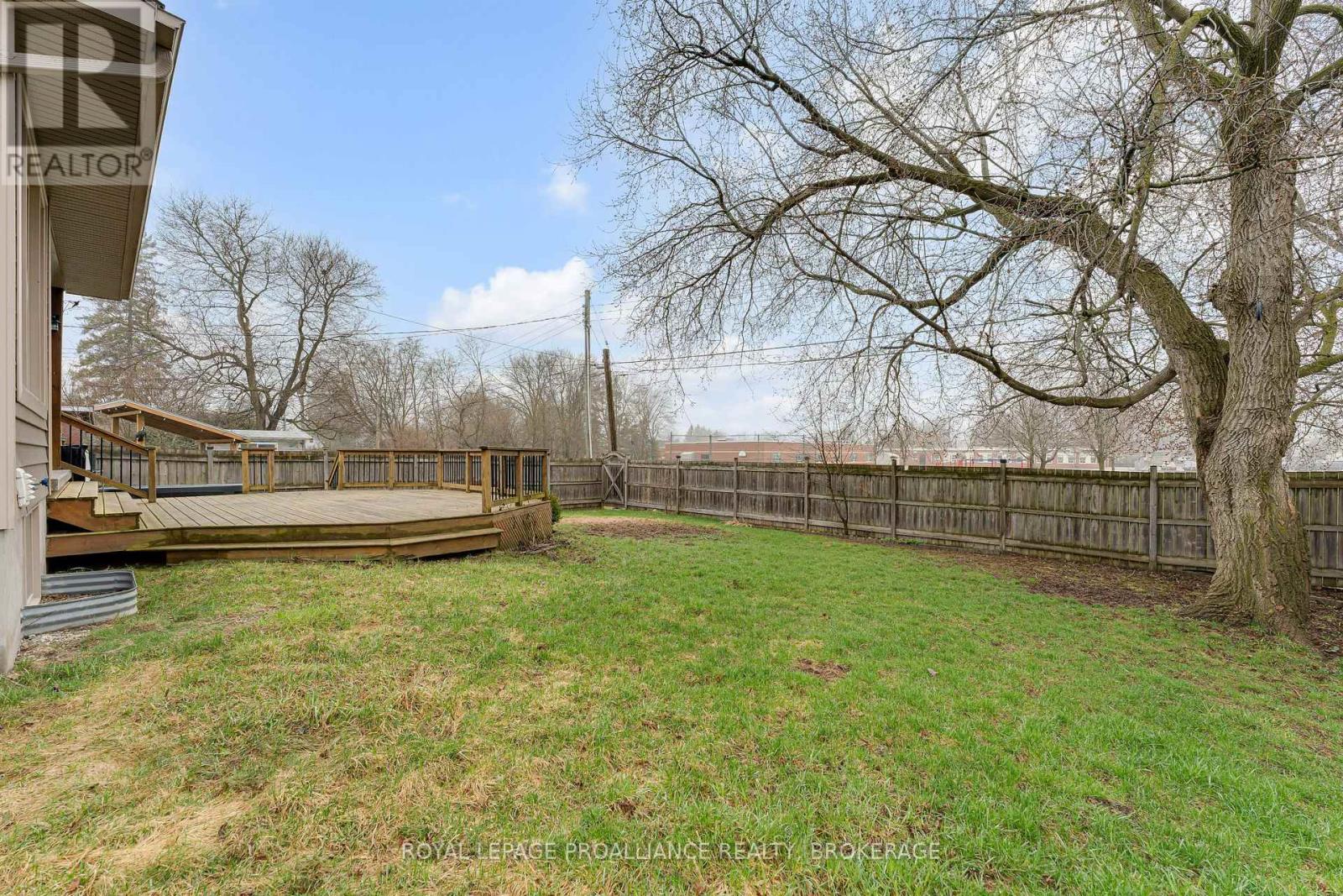 270 North Street, Gananoque, Ontario  K7G 1M1 - Photo 46 - X13013714