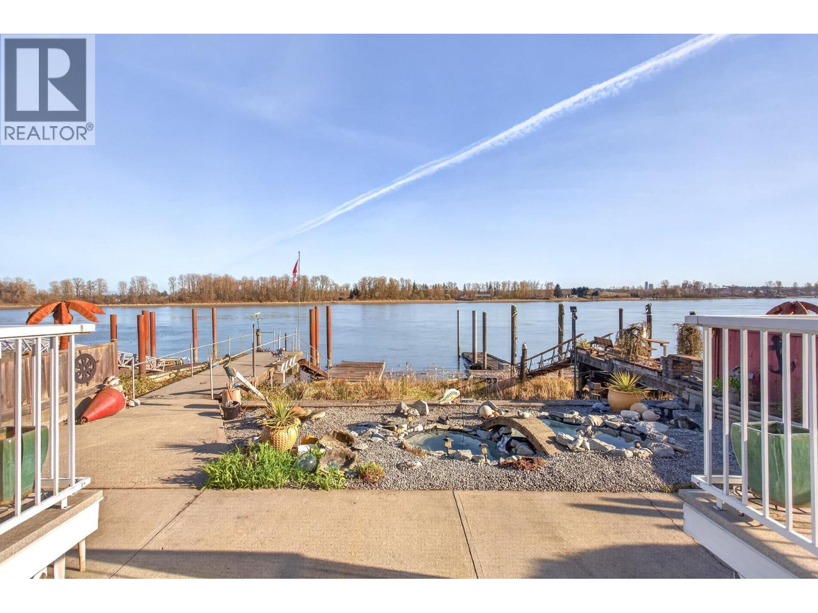 20346 Wharf Street, Maple Ridge, British Columbia  V2X 1Z3 - Photo 36 - R3110255