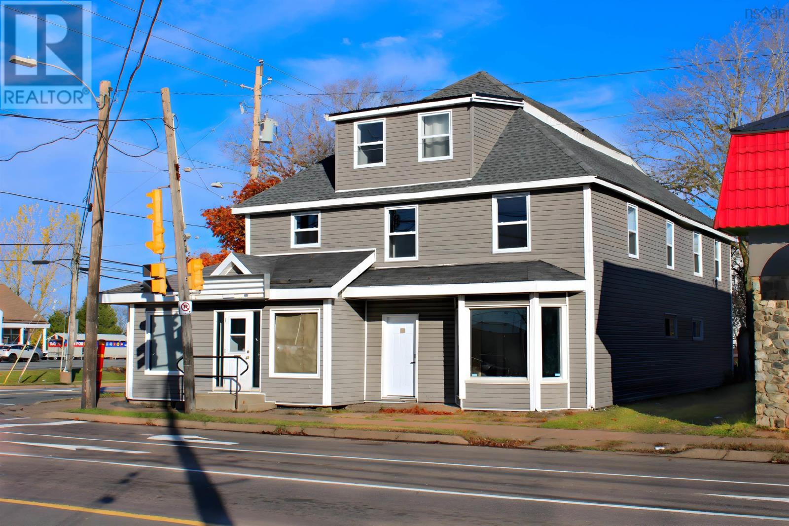 1 Queen Street, Truro, Nova Scotia  B2N 2A7 - Photo 1 - 202600139