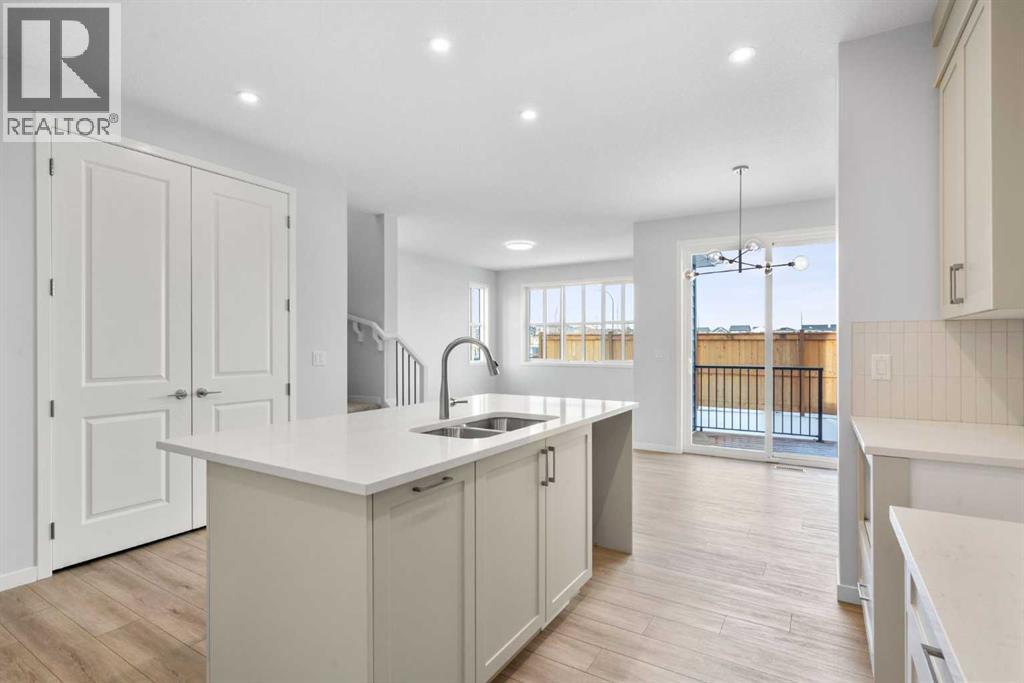 659 Buffaloberry Manor SE, Calgary, Alberta  T3M 3Z3 - Photo 6 - A2282929