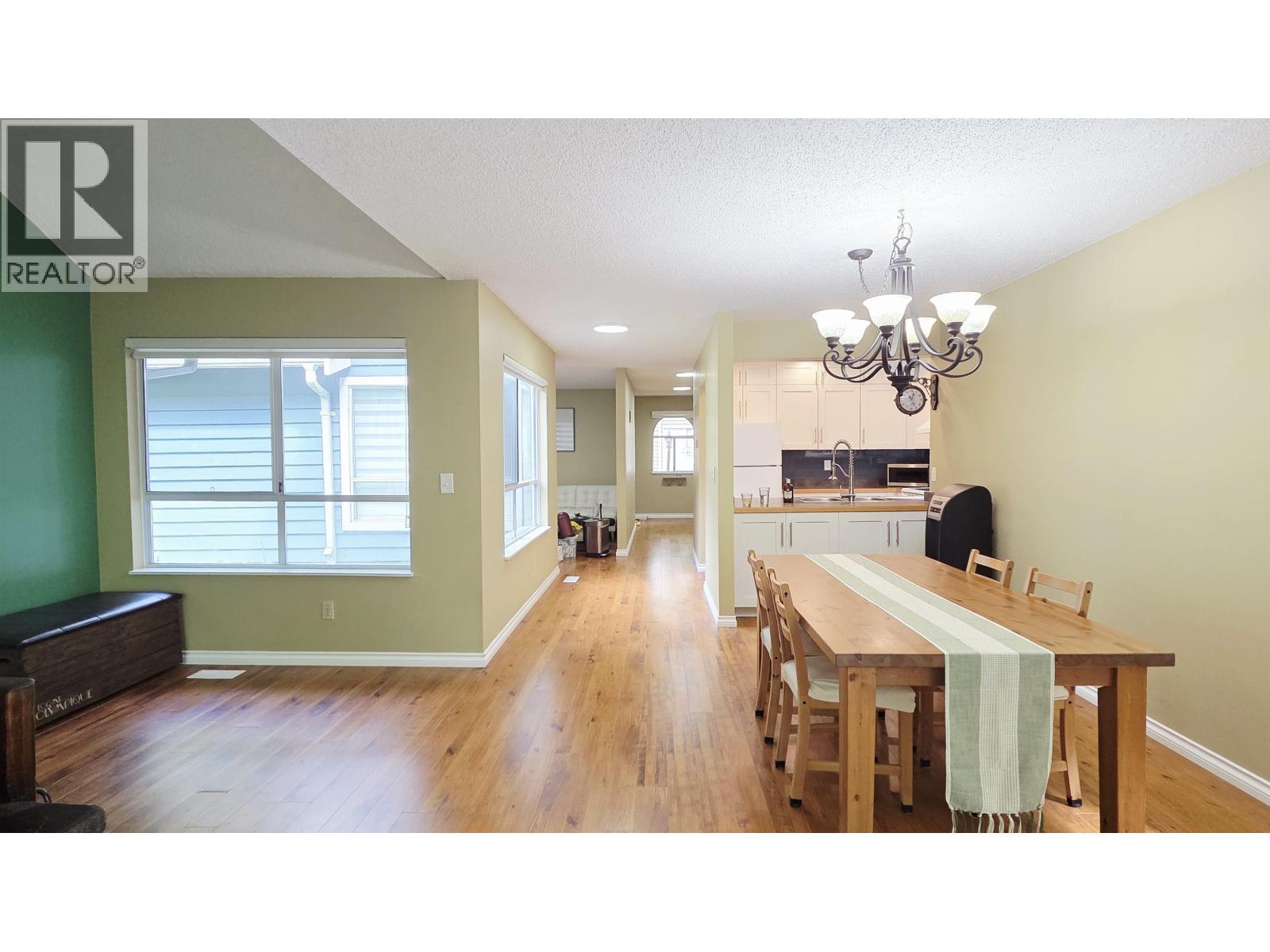 13 9000 Ash Grove Crescent, Burnaby, British Columbia  V5A 4L7 - Photo 9 - R3108866