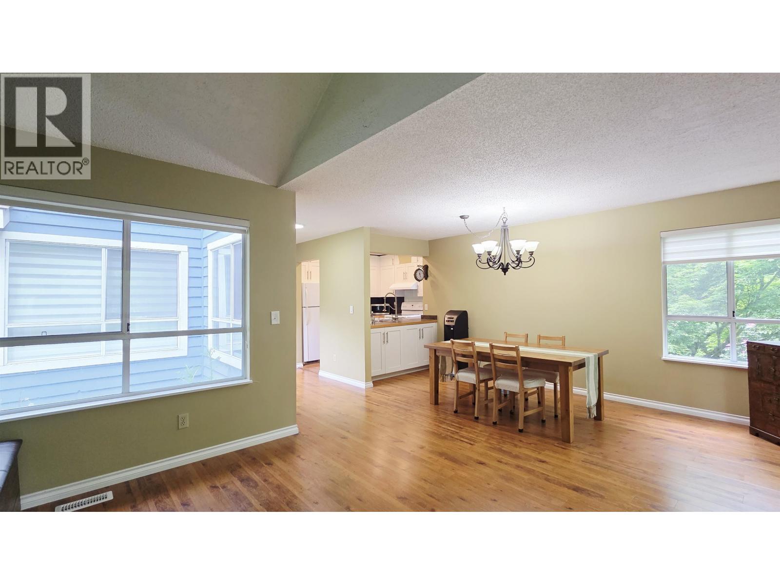 13 9000 Ash Grove Crescent, Burnaby, British Columbia  V5A 4L7 - Photo 8 - R3108866