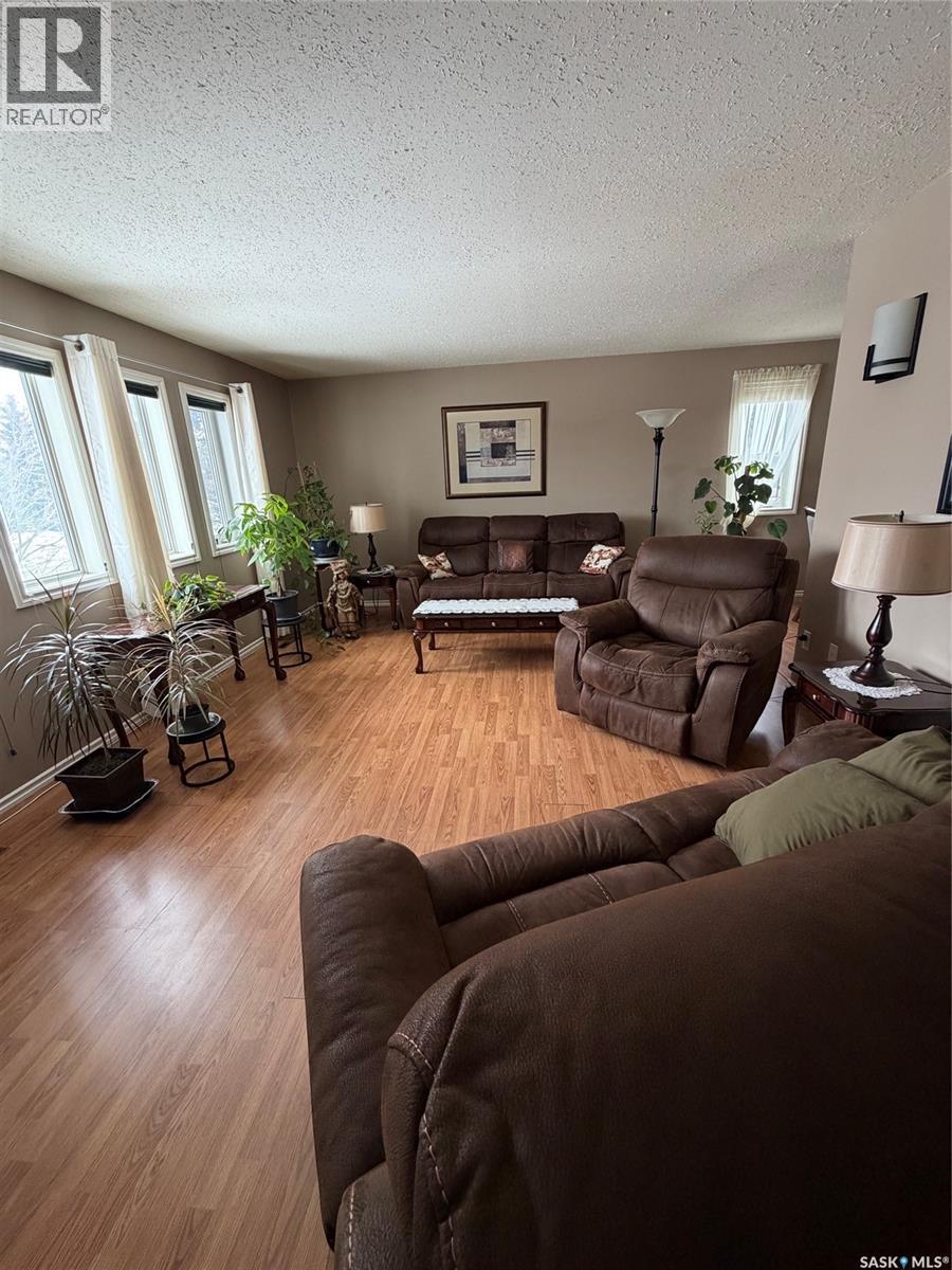 125 2nd Street E, Spiritwood, Saskatchewan  S0J 2M0 - Photo 2 - SK033173