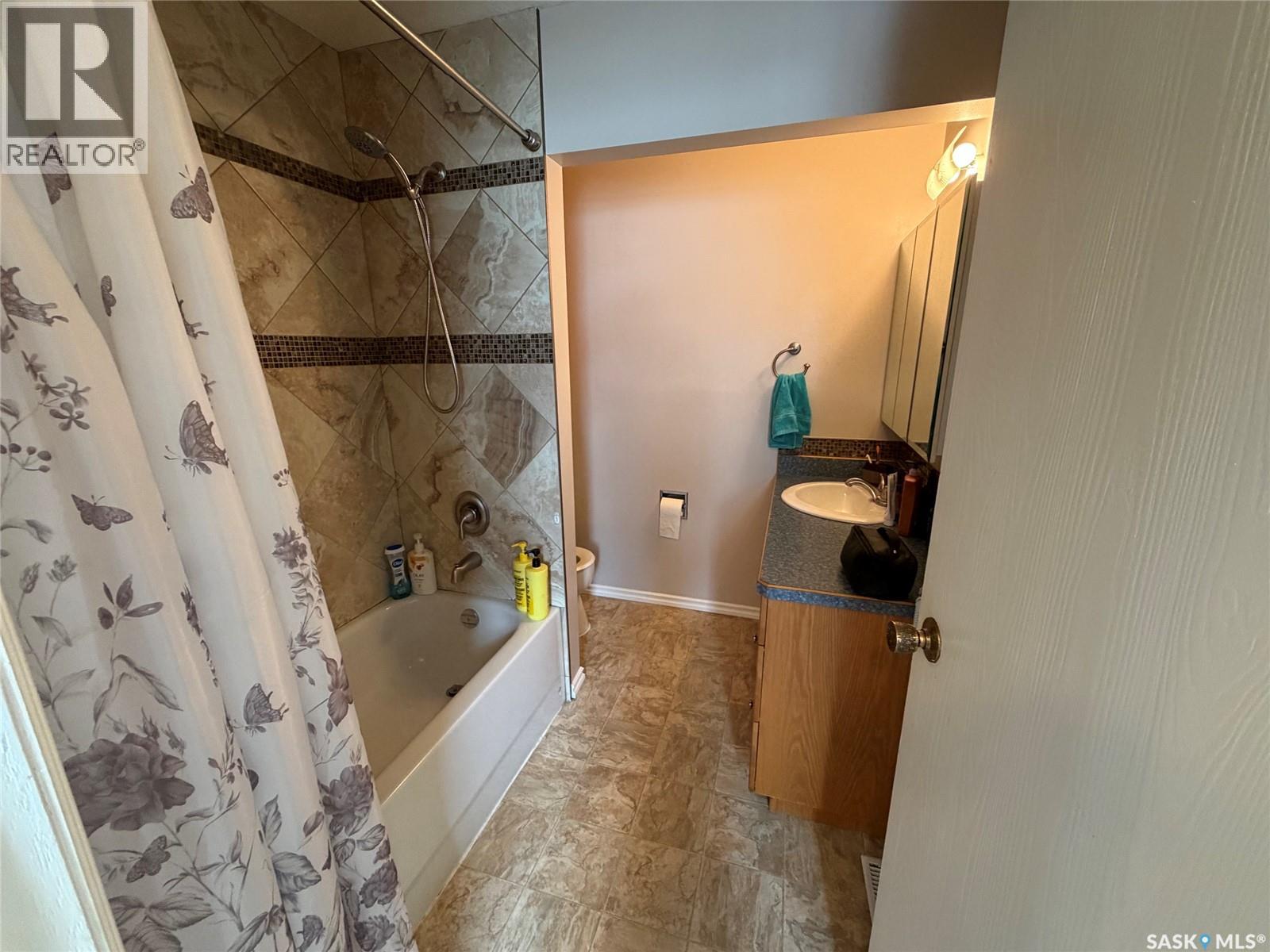 125 2nd Street E, Spiritwood, Saskatchewan  S0J 2M0 - Photo 8 - SK033173