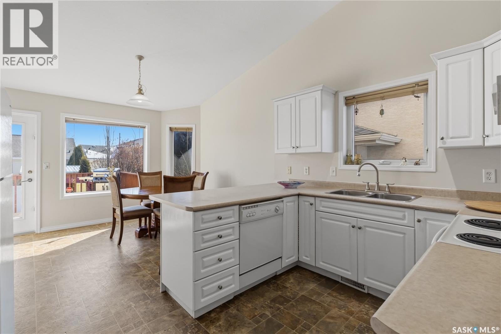 414 Adaskin Cove, Saskatoon, Saskatchewan  S7N 4P4 - Photo 17 - SK033143