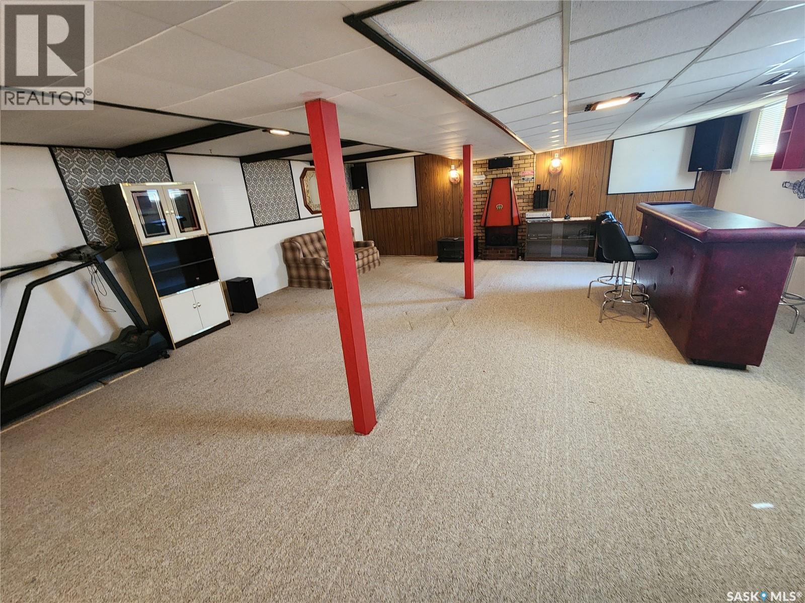 503 1st Avenue E, Lampman, Saskatchewan  S0C 1N0 - Photo 36 - SK033112