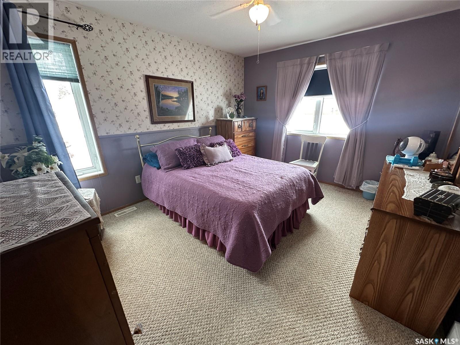 2011 A 96th Street, Tisdale, Saskatchewan  S0E 1T0 - Photo 14 - SK033094