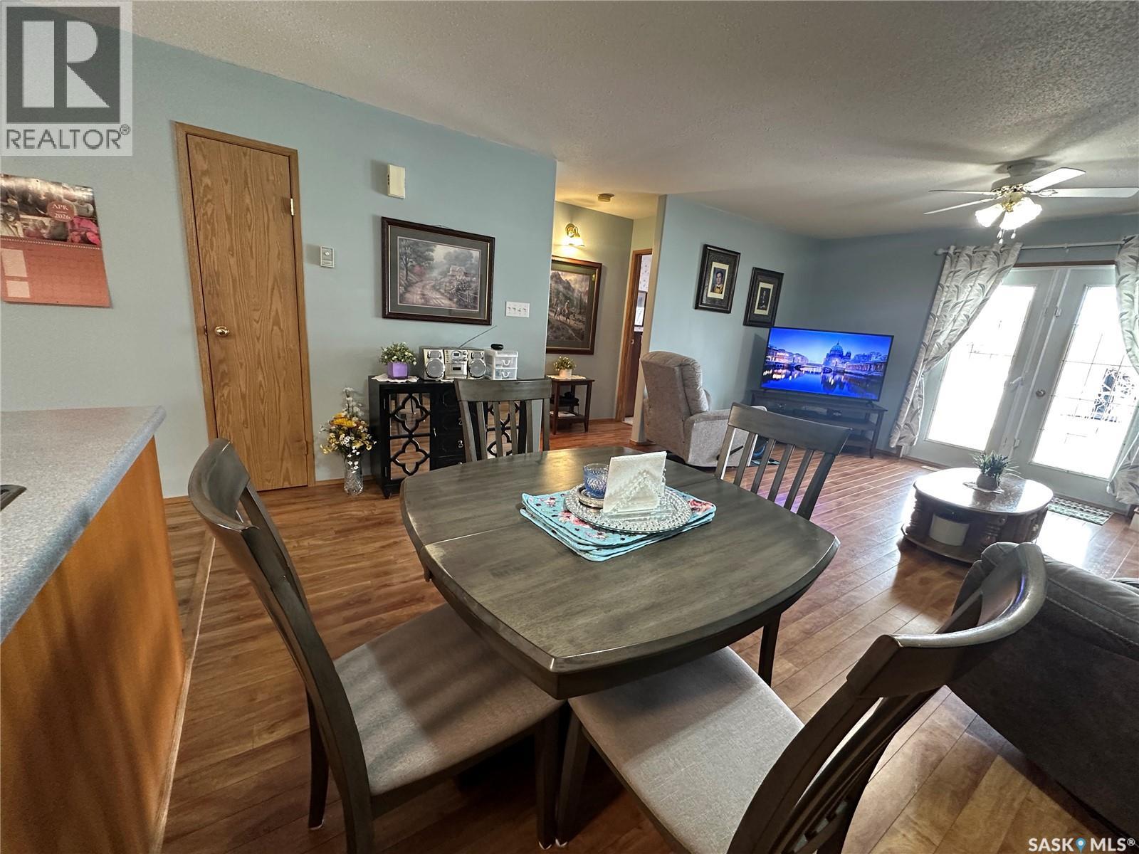 2011 A 96th Street, Tisdale, Saskatchewan  S0E 1T0 - Photo 7 - SK033094