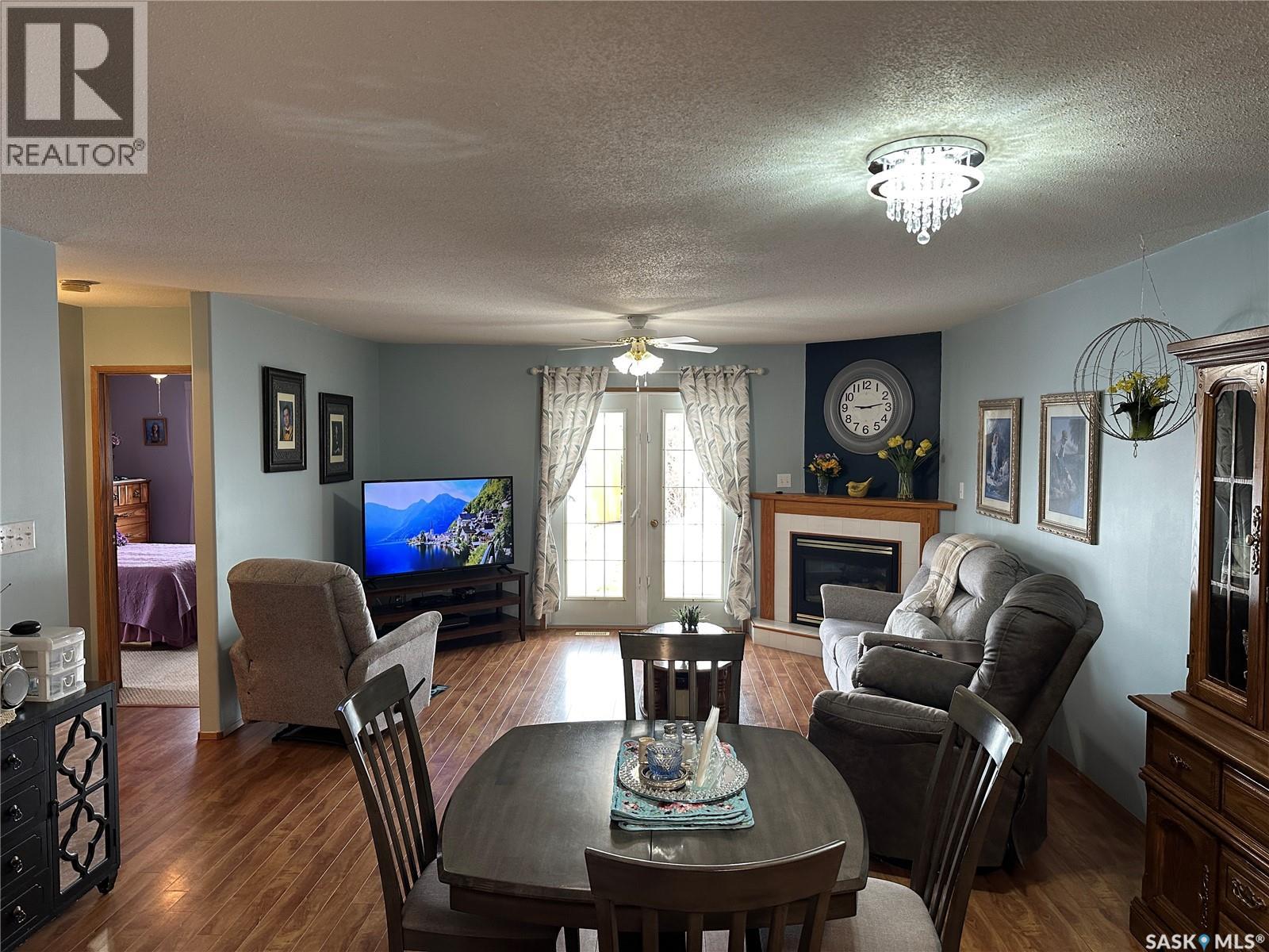 2011 A 96th Street, Tisdale, Saskatchewan  S0E 1T0 - Photo 9 - SK033094