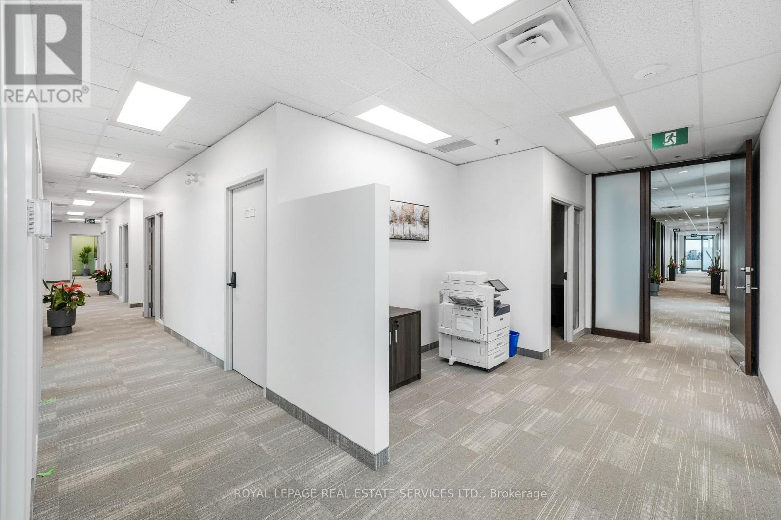 200 - 2020 Winston Park Drive, Oakville, Ontario  L6H 6X7 - Photo 16 - W13013588