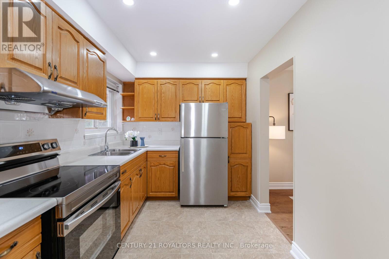 21 Jersey Avenue, Brampton, Ontario  L6W 1L5 - Photo 13 - W13013590