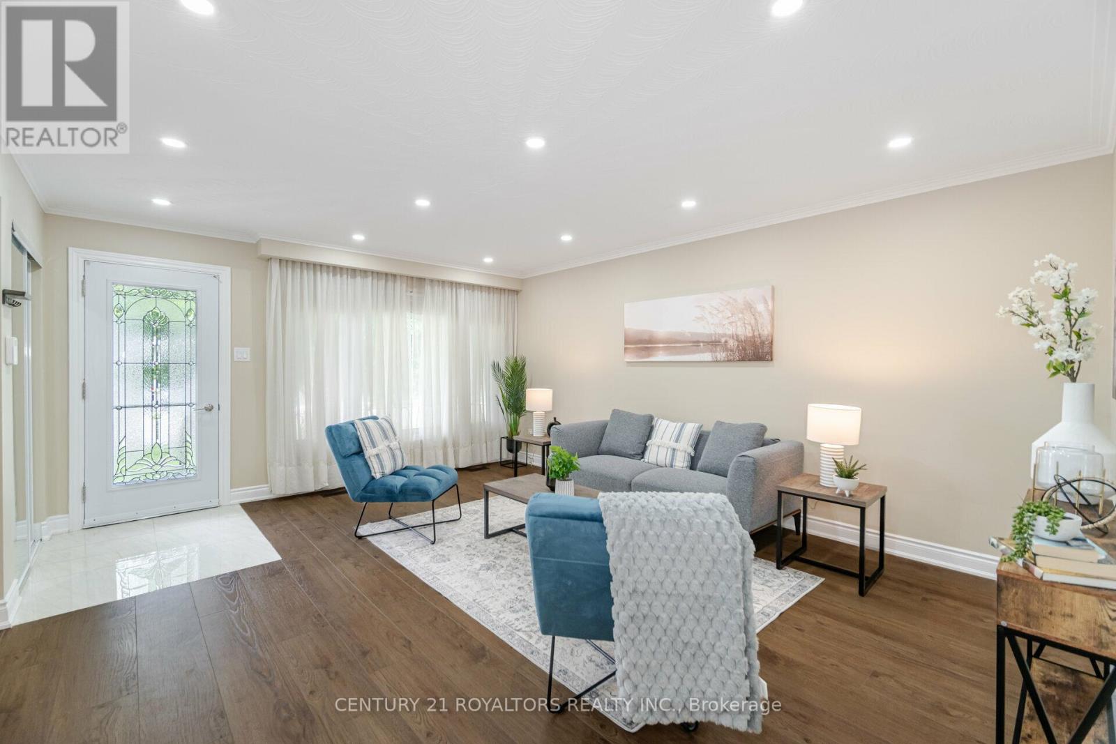 21 Jersey Avenue, Brampton, Ontario  L6W 1L5 - Photo 7 - W13013590