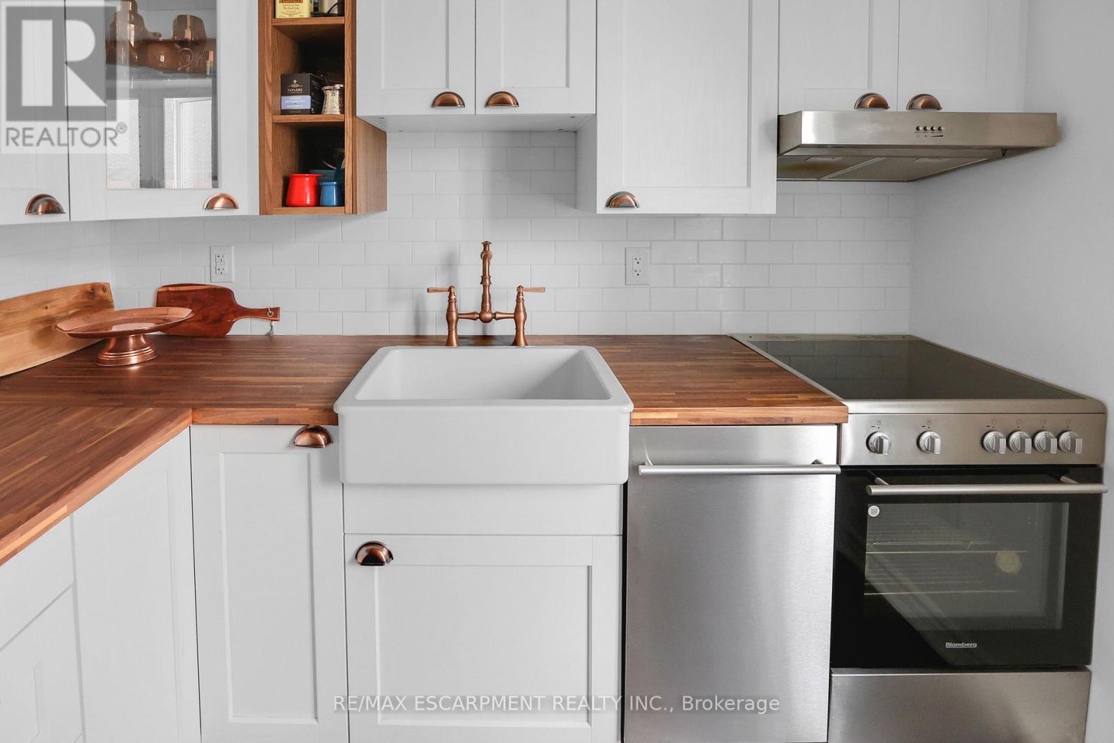 37 - 1347 Lakeshore Road, Burlington, Ontario  L7S 1B1 - Photo 33 - W13013606