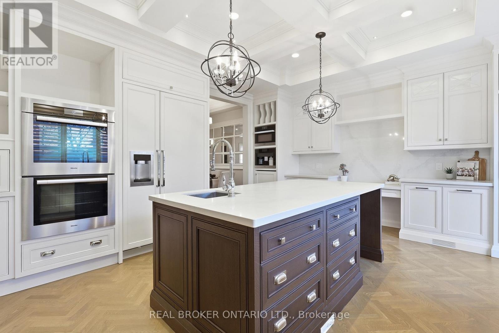 5290 Roadside Way, Mississauga, Ontario  L5M 0H9 - Photo 11 - W13013672