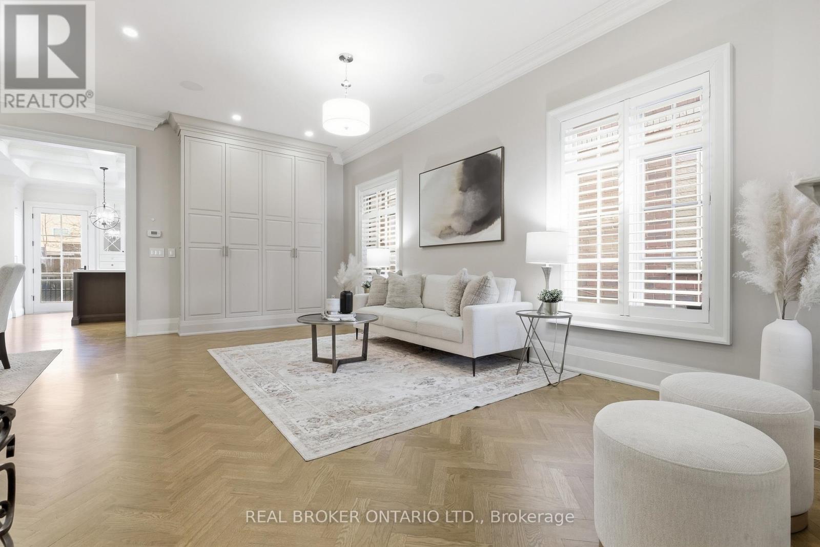 5290 Roadside Way, Mississauga, Ontario  L5M 0H9 - Photo 5 - W13013672