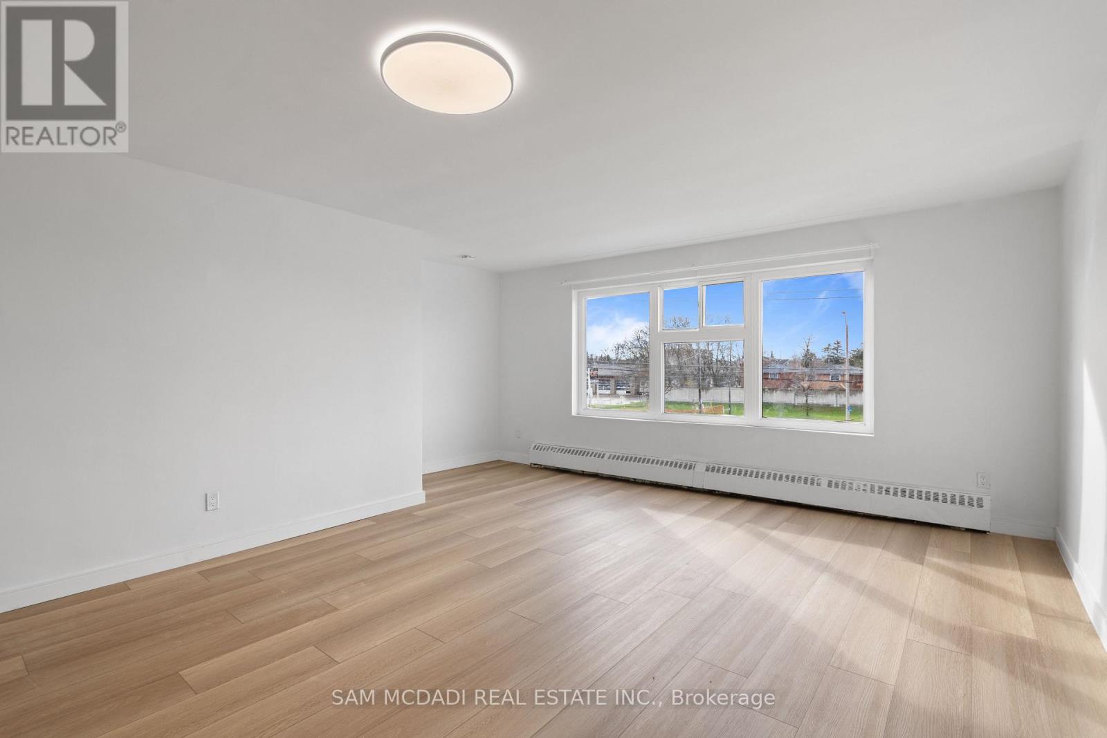 1018 Burnhamthorpe Road E, Mississauga, Ontario  L4Y 2X6 - Photo 2 - W13013728