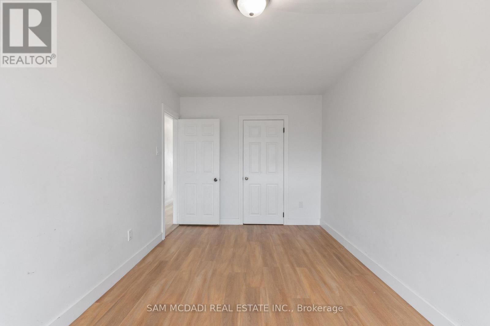 1018 Burnhamthorpe Road E, Mississauga, Ontario  L4Y 2X6 - Photo 6 - W13013728