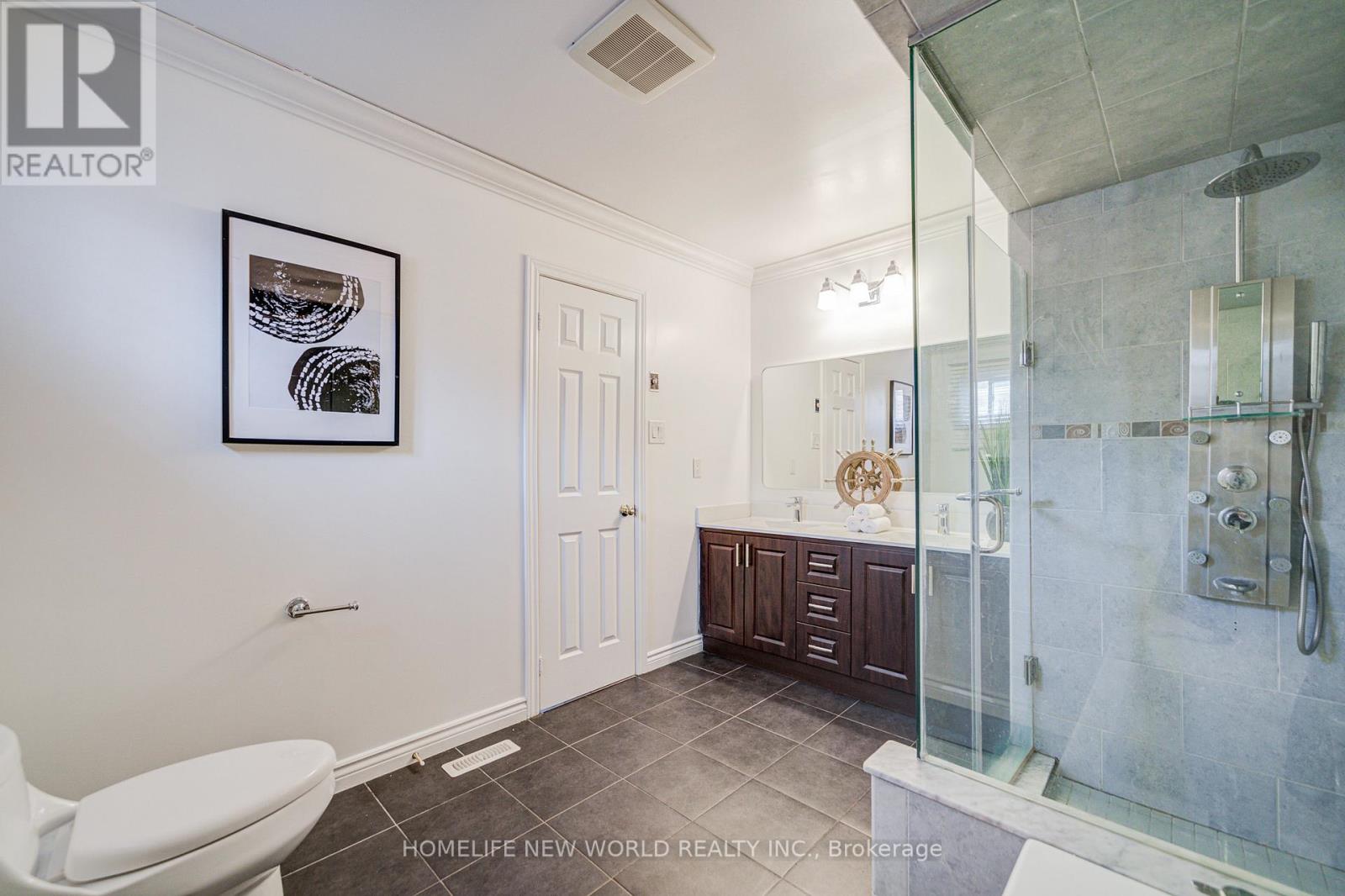 5073 Guildwood Way, Mississauga, Ontario  L5R 2R7 - Photo 26 - W13013732