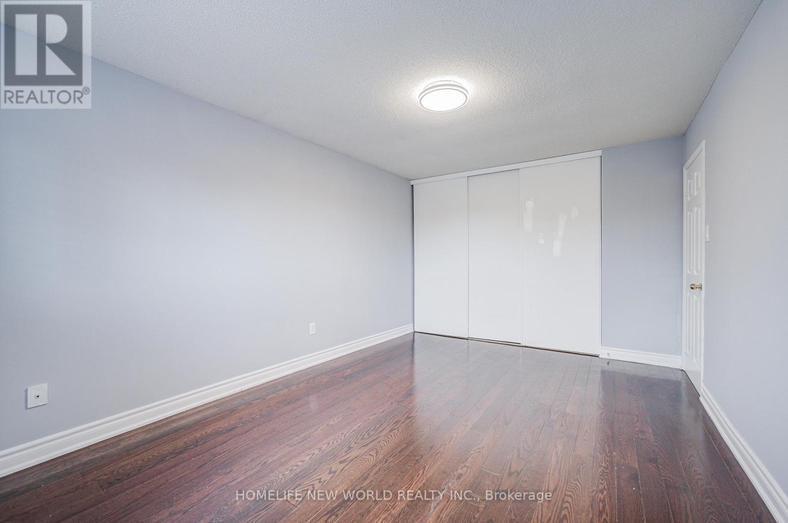 5073 Guildwood Way, Mississauga, Ontario  L5R 2R7 - Photo 35 - W13013732