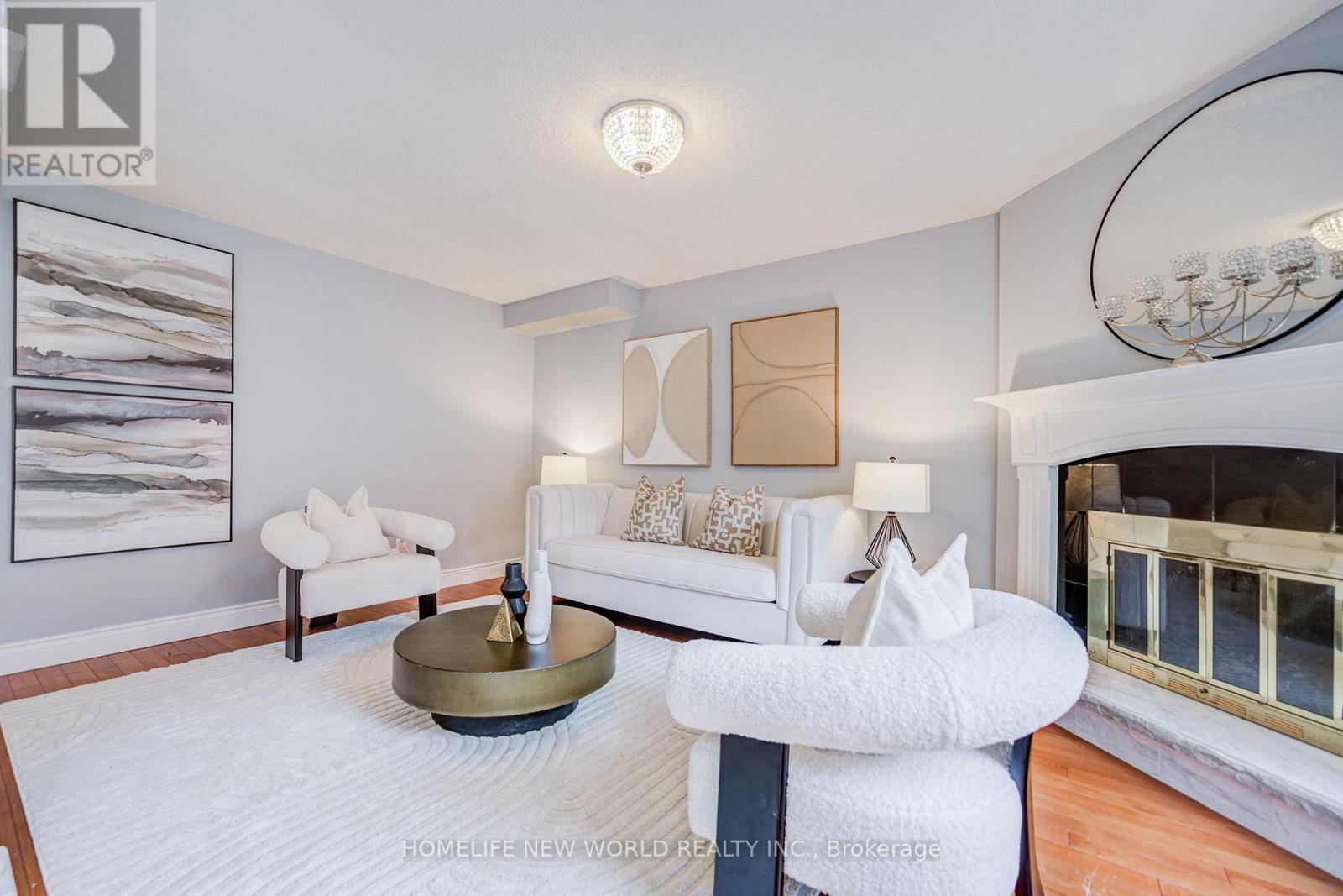 5073 Guildwood Way, Mississauga, Ontario  L5R 2R7 - Photo 7 - W13013732