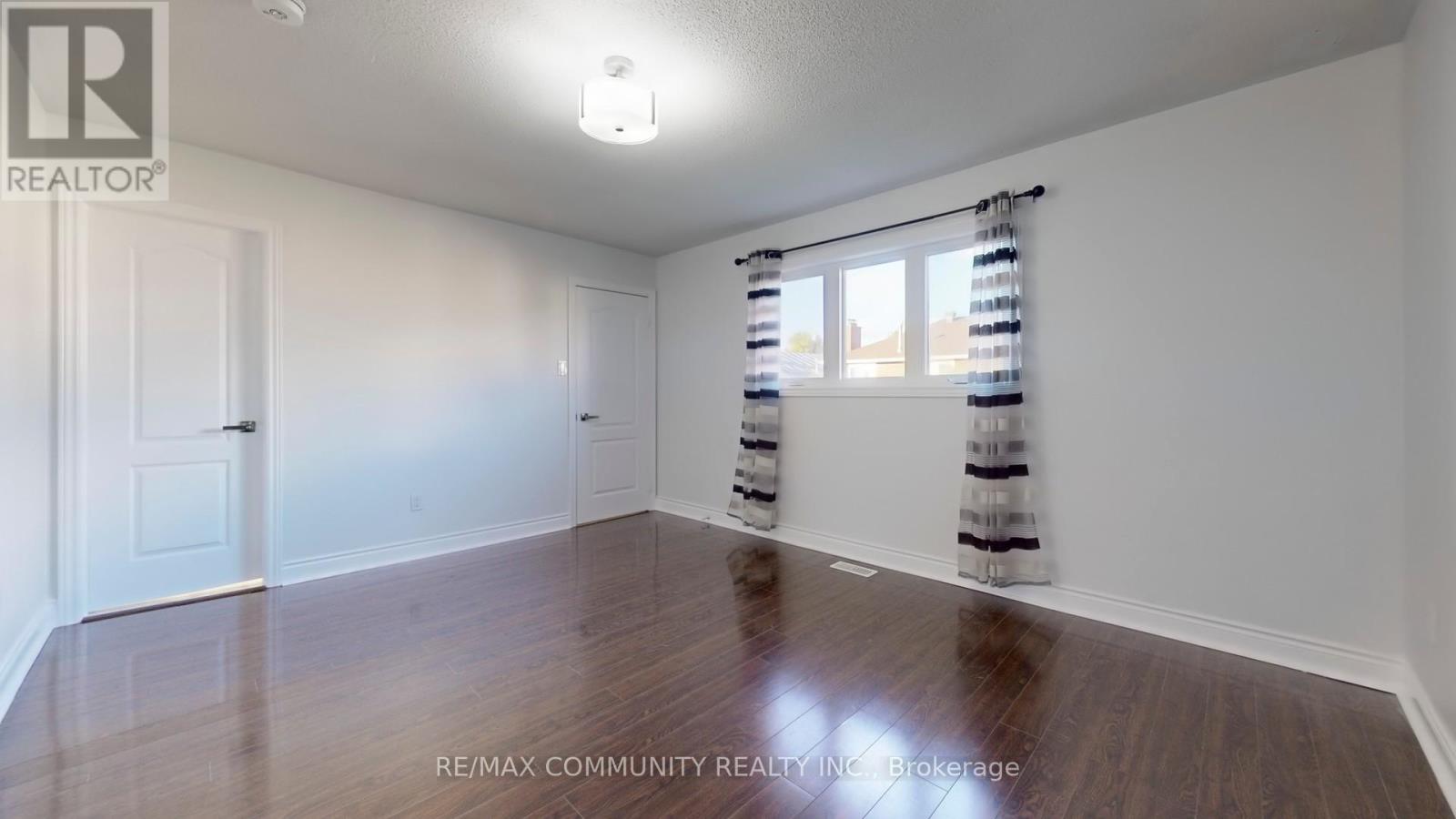 Main Fl - 32 Faywood Drive, Brampton, Ontario  L6Y 4K3 - Photo 22 - W13013770