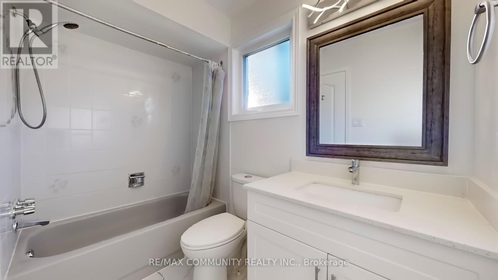 Main Fl - 32 Faywood Drive, Brampton, Ontario  L6Y 4K3 - Photo 24 - W13013770