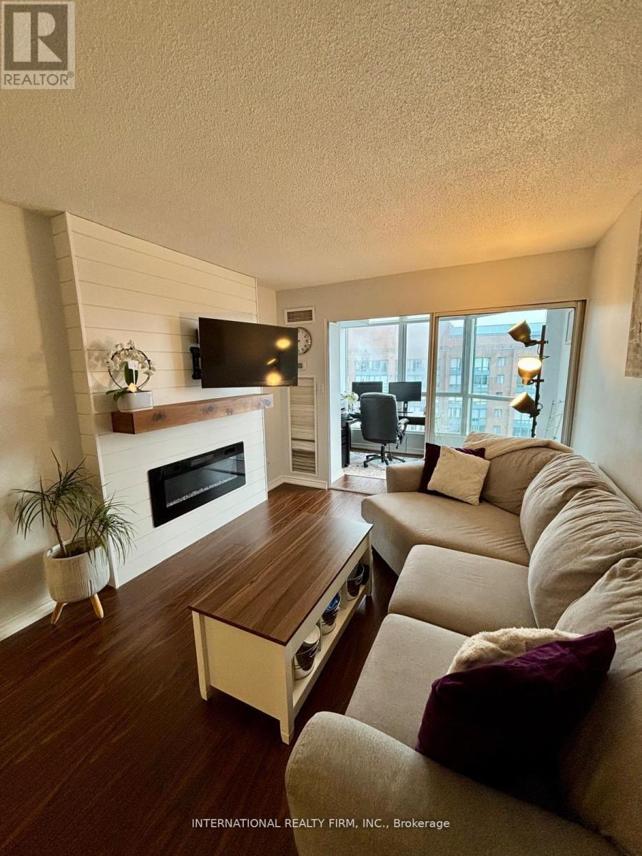 2310 - 145 Hillcrest Avenue E, Mississauga (Cooksville), Ontario  L5B 3Z1 - Photo 9 - W13013792